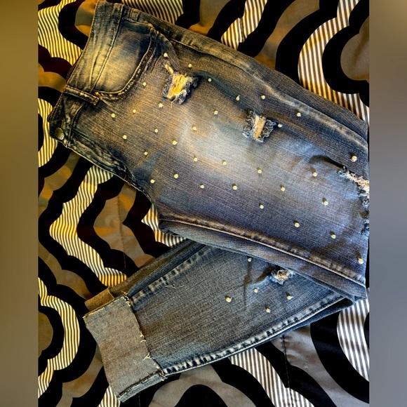 VIP Skinny Jeans with Distressed Details and Pearls - Picture 2 of 4